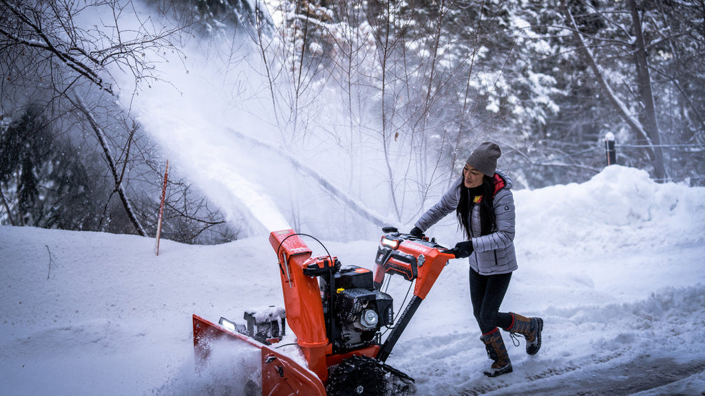Ariens 926521 Professional Mountaineering Edition- 32" Hydero Efi Rapidtrak 2-Stage Snow Thrower
